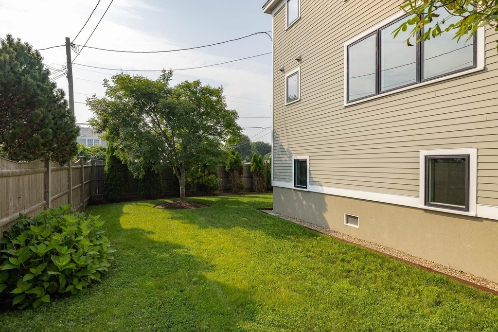 2256 Ocean - Photo 27