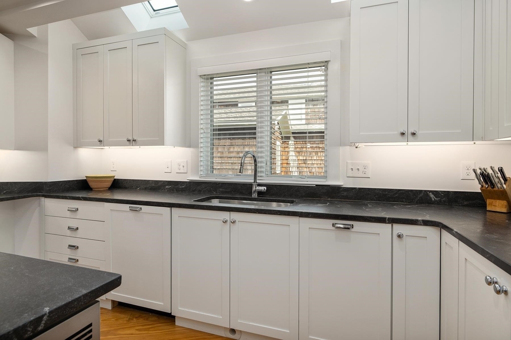 2256 Ocean - Photo 12