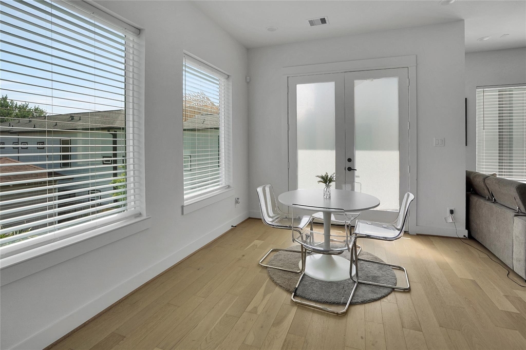 2711 Rosalie Street - Photo 13
