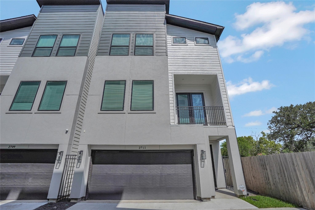 2711 Rosalie Street - Photo 29