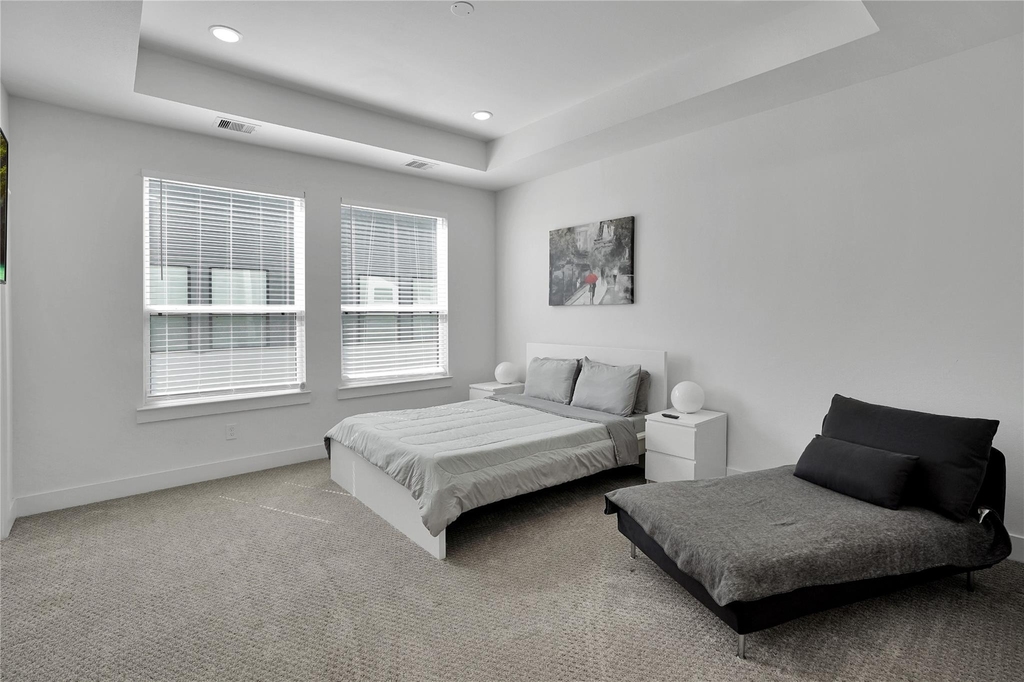 2711 Rosalie Street - Photo 14