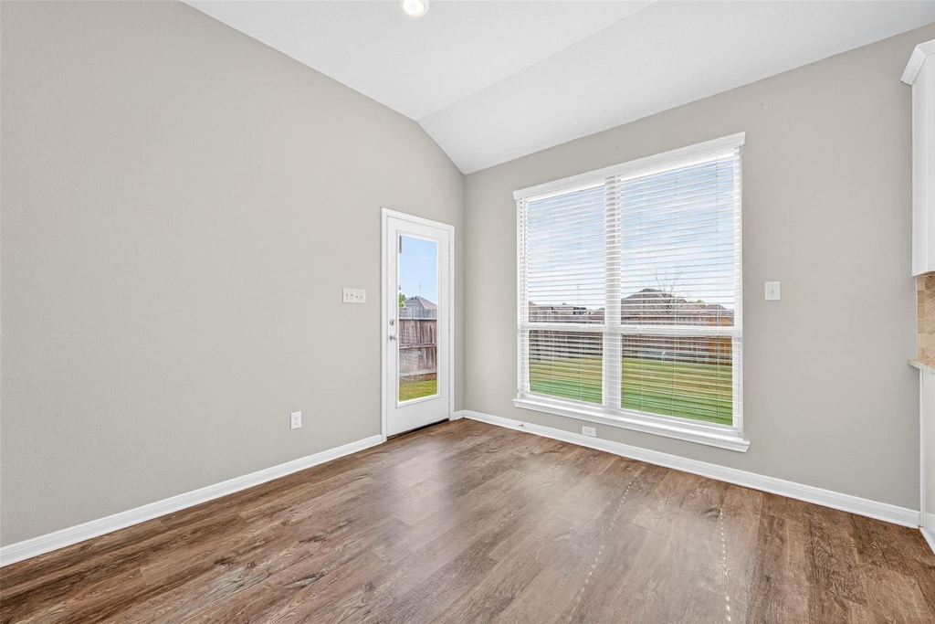 246 Brocks Lane - Photo 12