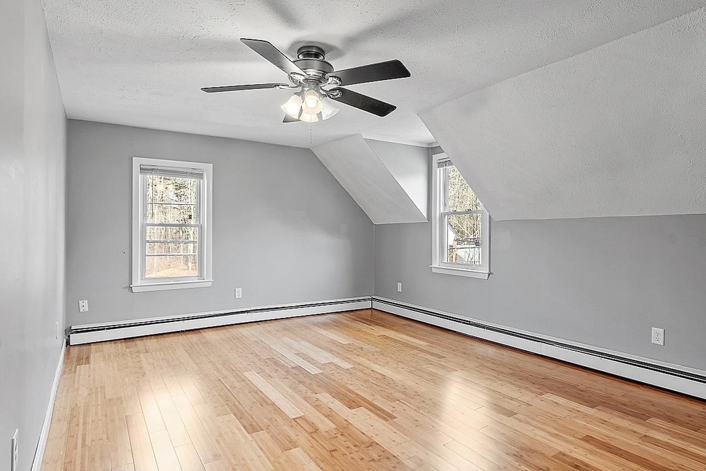 81 N Lowell - Photo 3