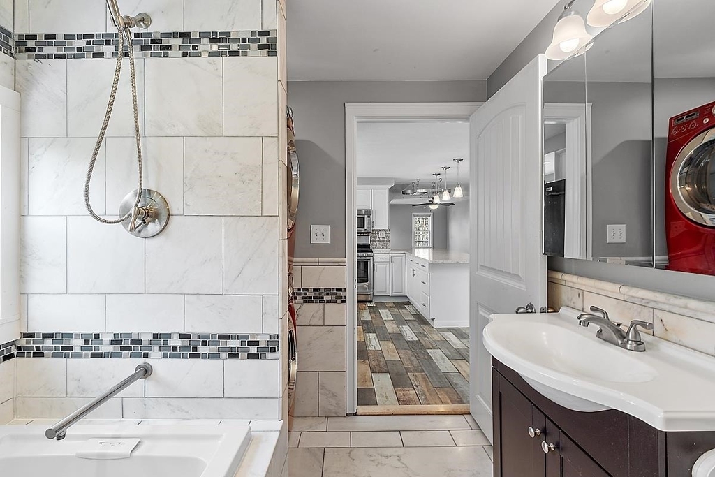 81 N Lowell - Photo 15