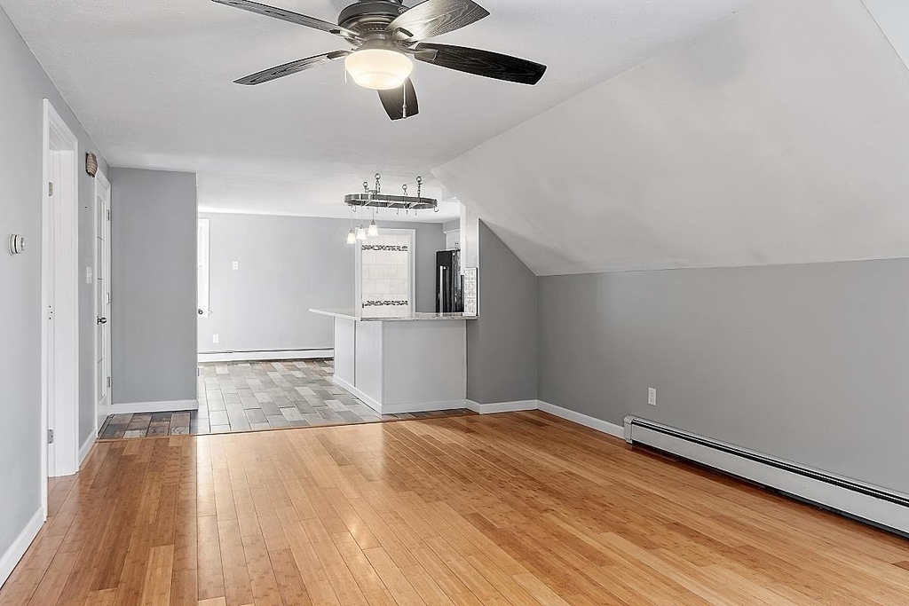 81 N Lowell - Photo 7