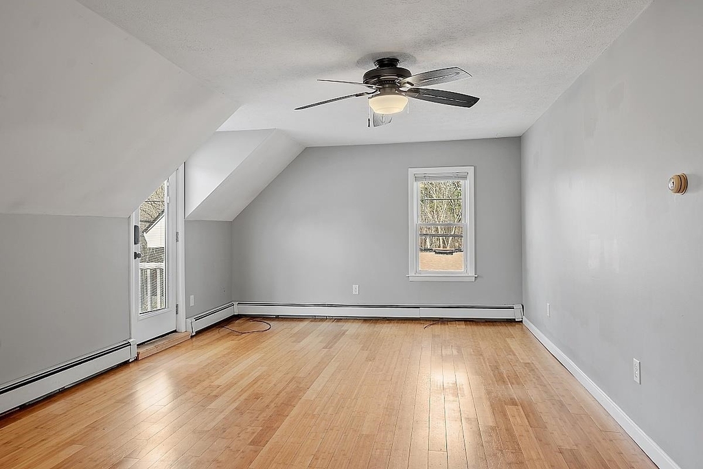 81 N Lowell - Photo 5