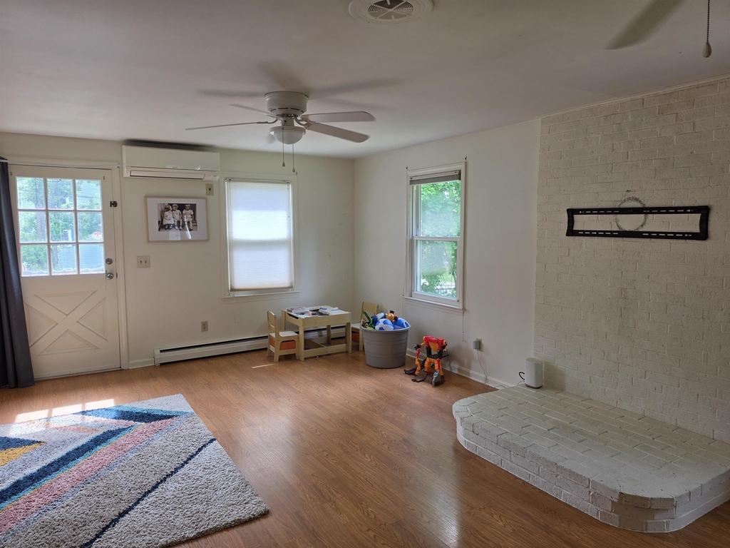 720 Central - Photo 11