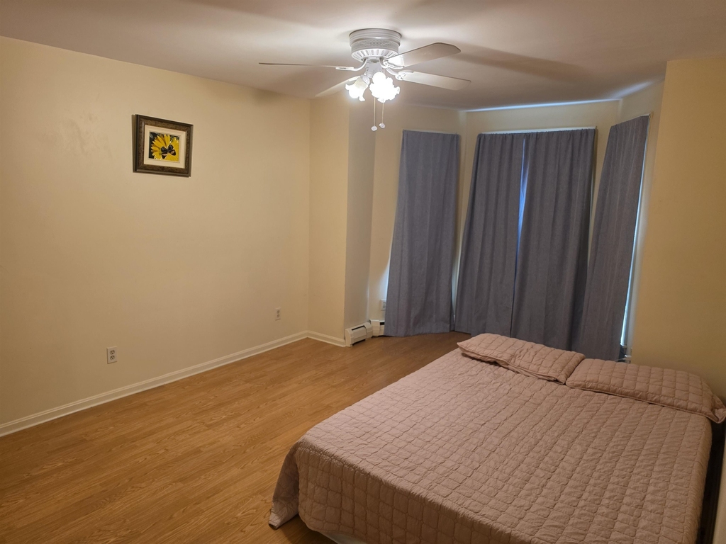 720 Central - Photo 24