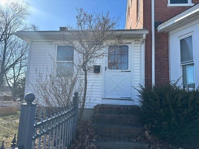 720 Central - Photo 3