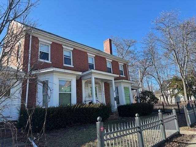 720 Central - Photo 1