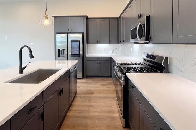1806 Line Street - Photo 7