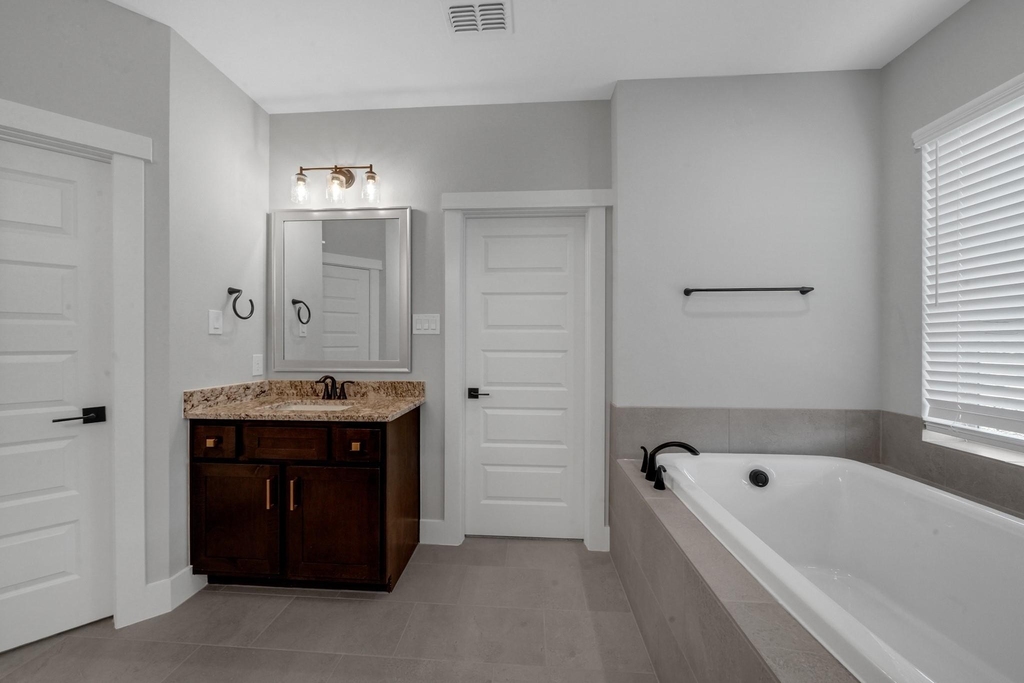 10972 Swang Link Drive - Photo 14
