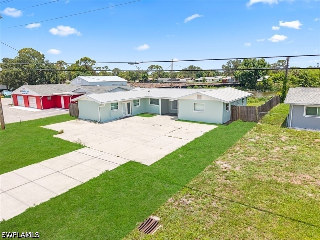 5460 Bayshore Road - Photo 1