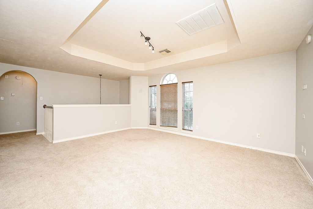 8135 Cove Timbers Lane - Photo 22