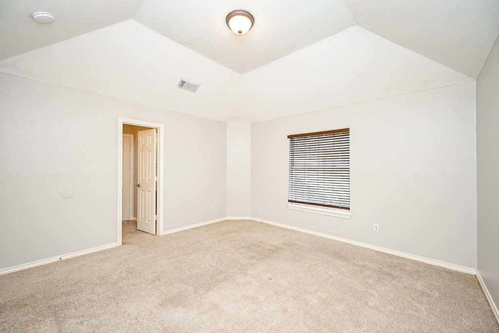 8135 Cove Timbers Lane - Photo 26