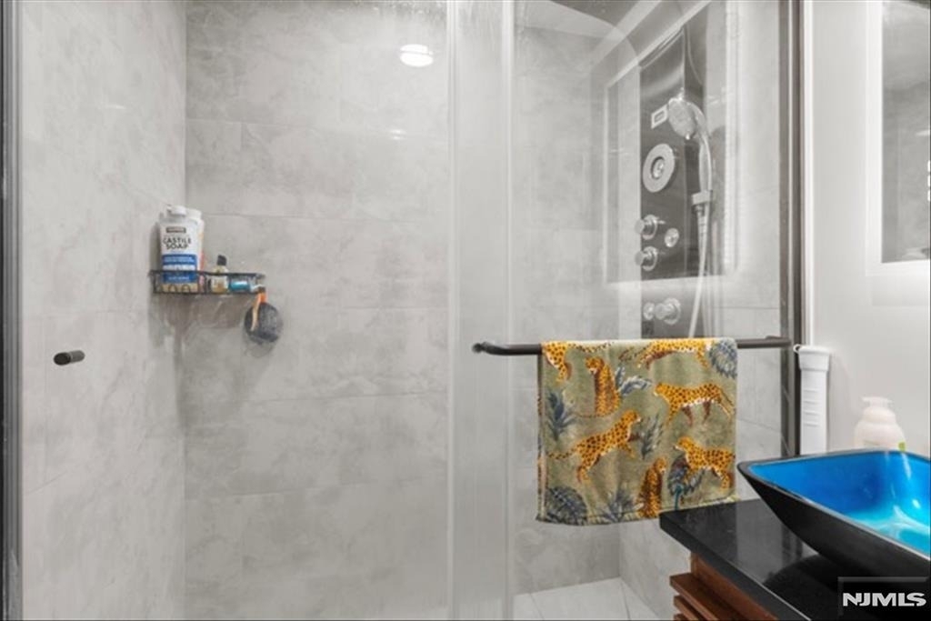 60 Parkway - Photo 21