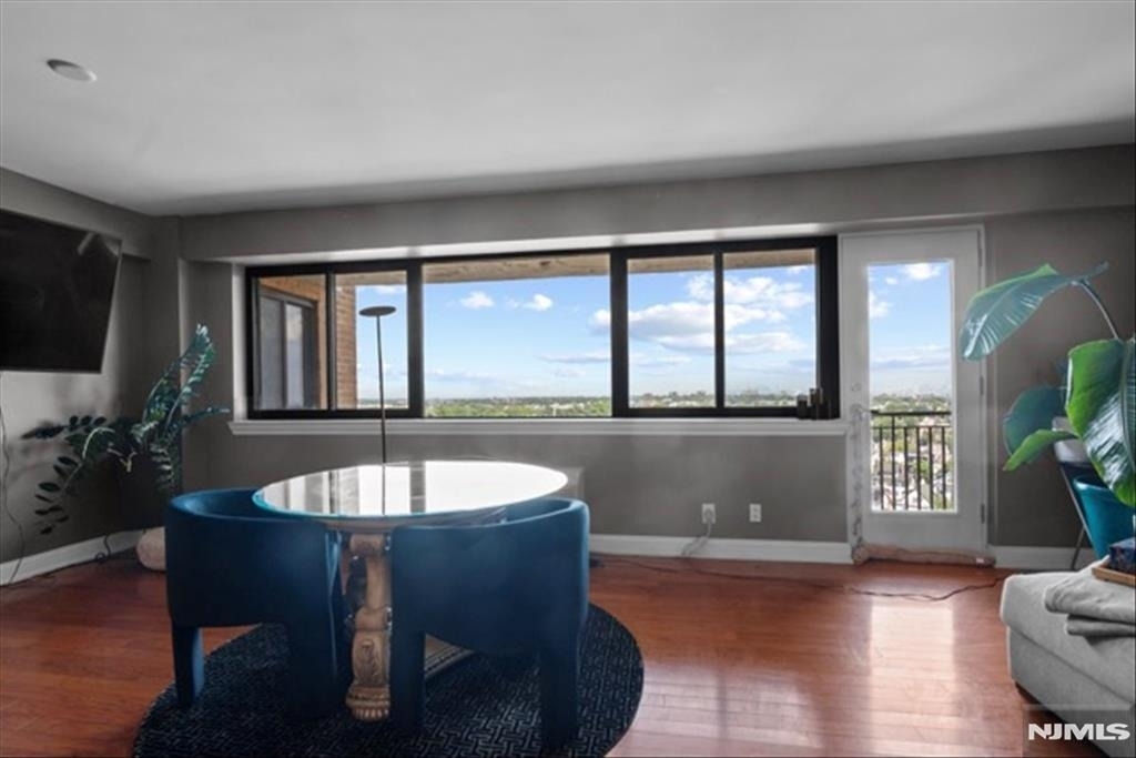 60 Parkway - Photo 13