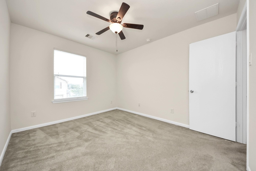 19403 Tinway Court - Photo 29