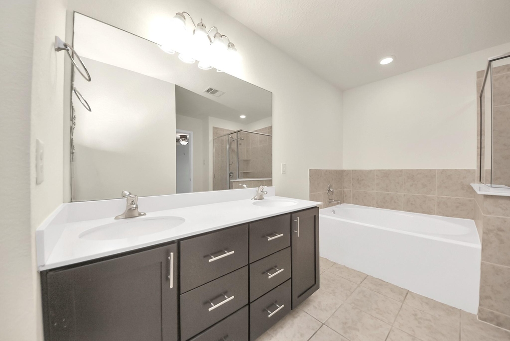 19403 Tinway Court - Photo 23