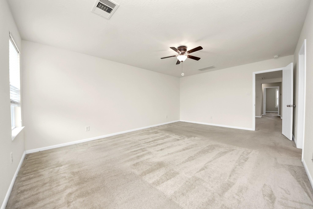 19403 Tinway Court - Photo 19