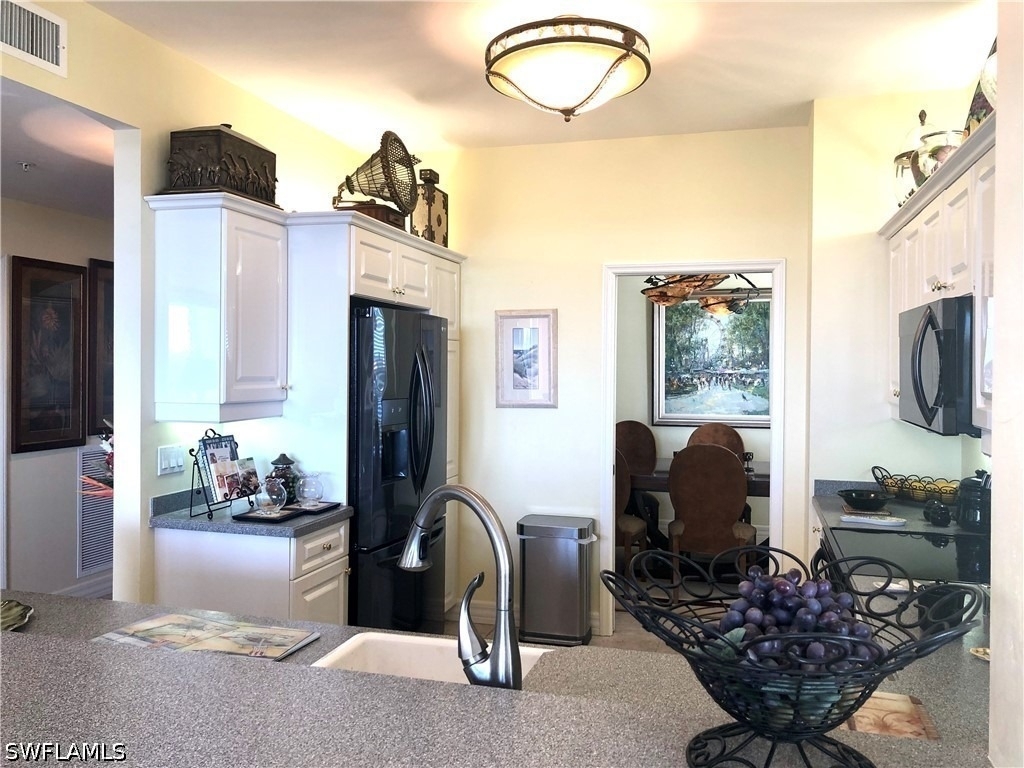 451 Bayfront Place - Photo 20