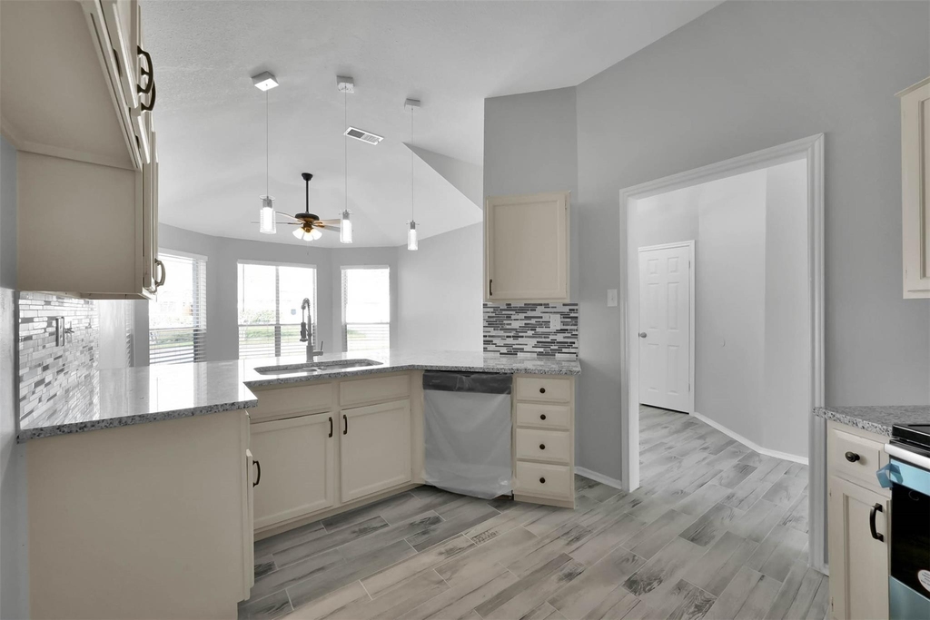 2306 Piddler Drive - Photo 8