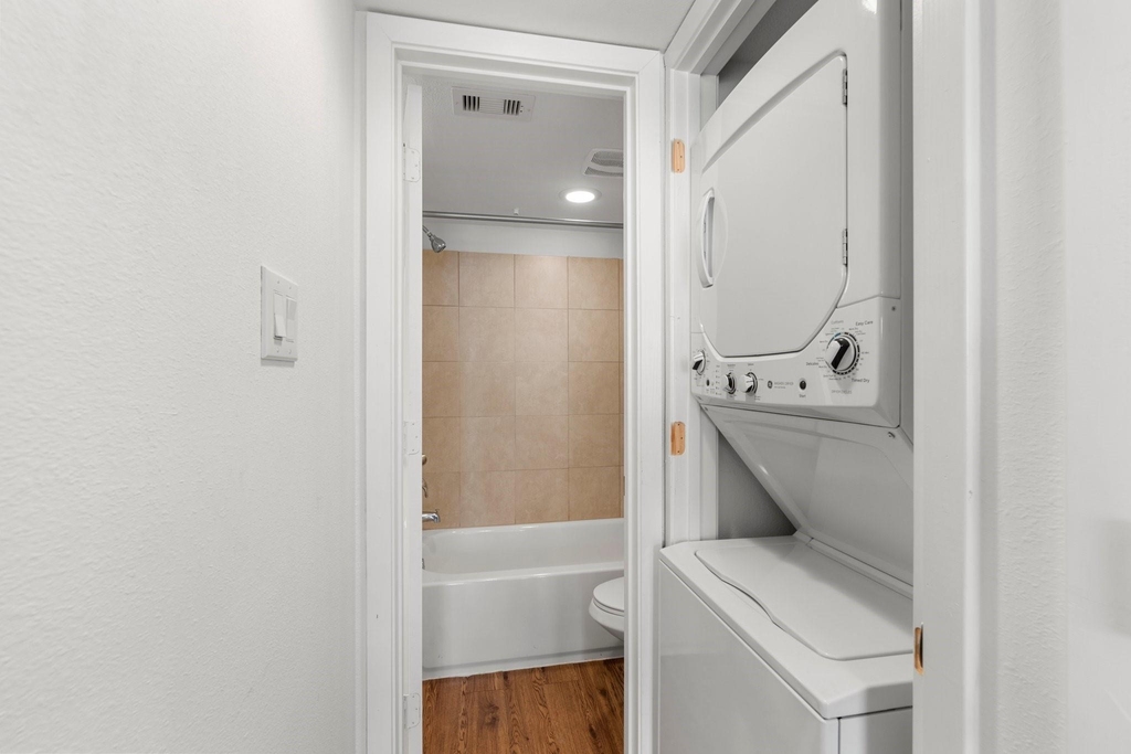 2750 Holly Hall Street - Photo 15