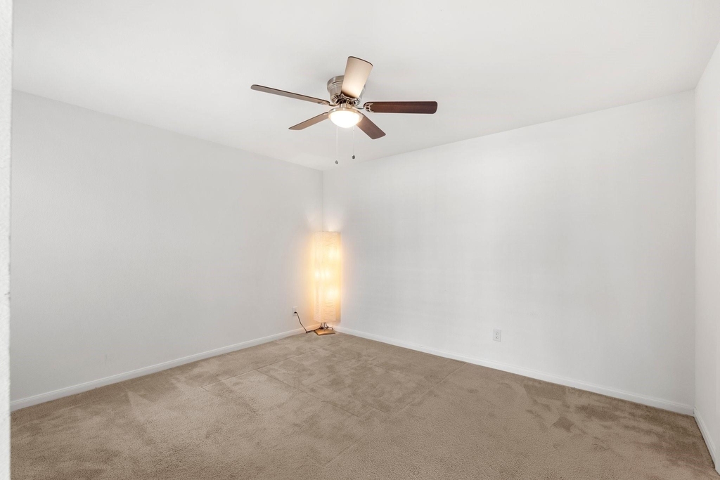 2750 Holly Hall Street - Photo 16