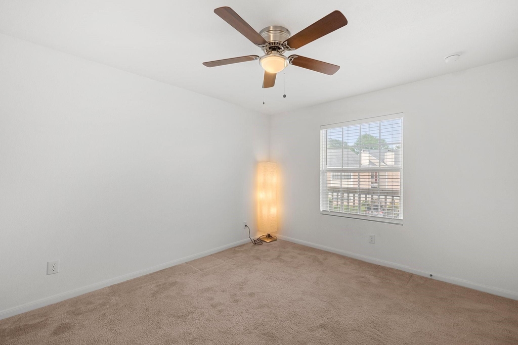 2750 Holly Hall Street - Photo 27