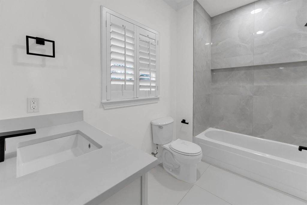 30 E Wedgemere Circle - Photo 8