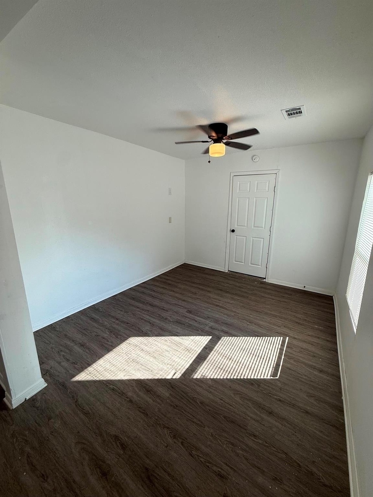 1417 Sheryl Street - Photo 8