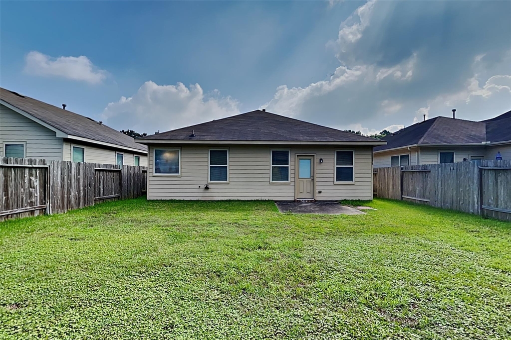 10016 Sterling Place Drive - Photo 19