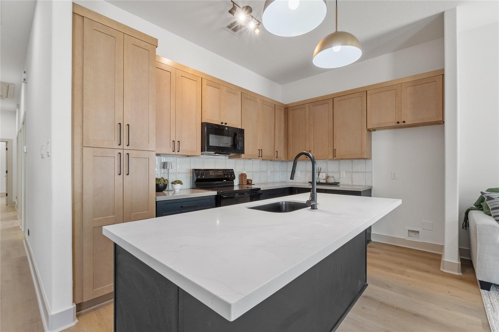 4214 Clover Street - Photo 13