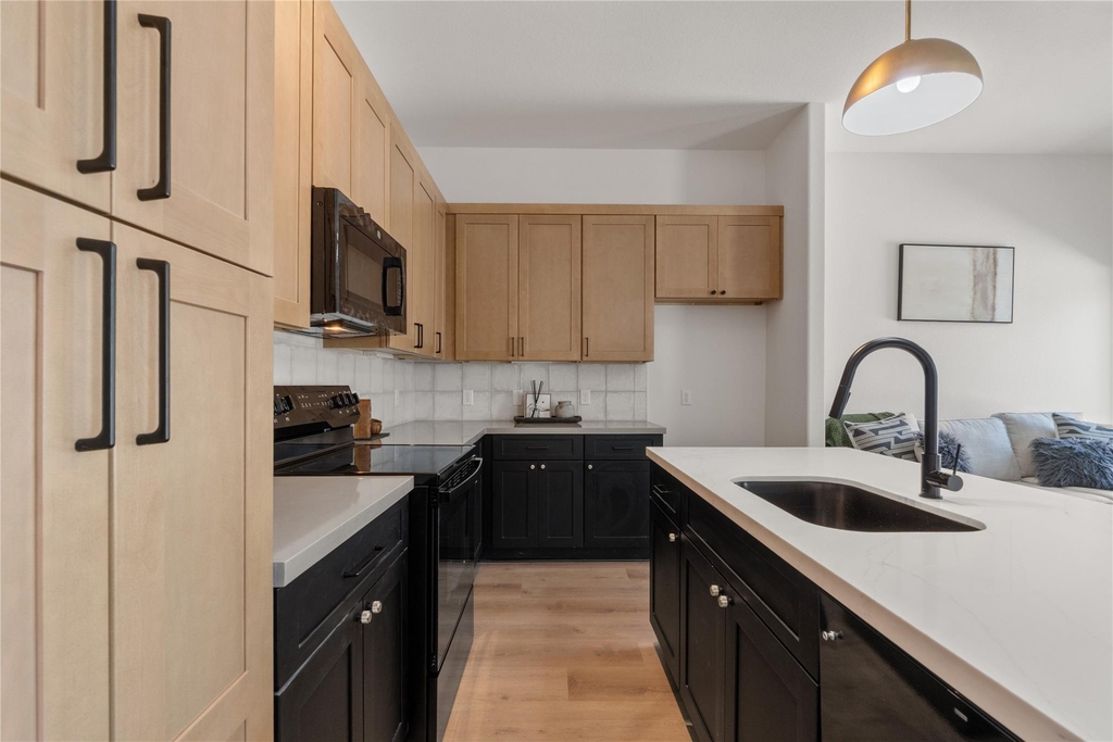 4214 Clover Street - Photo 11