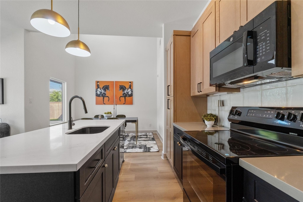 4214 Clover Street - Photo 14