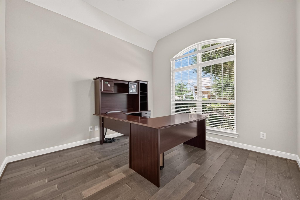 11611 Arbirlot Drive - Photo 4