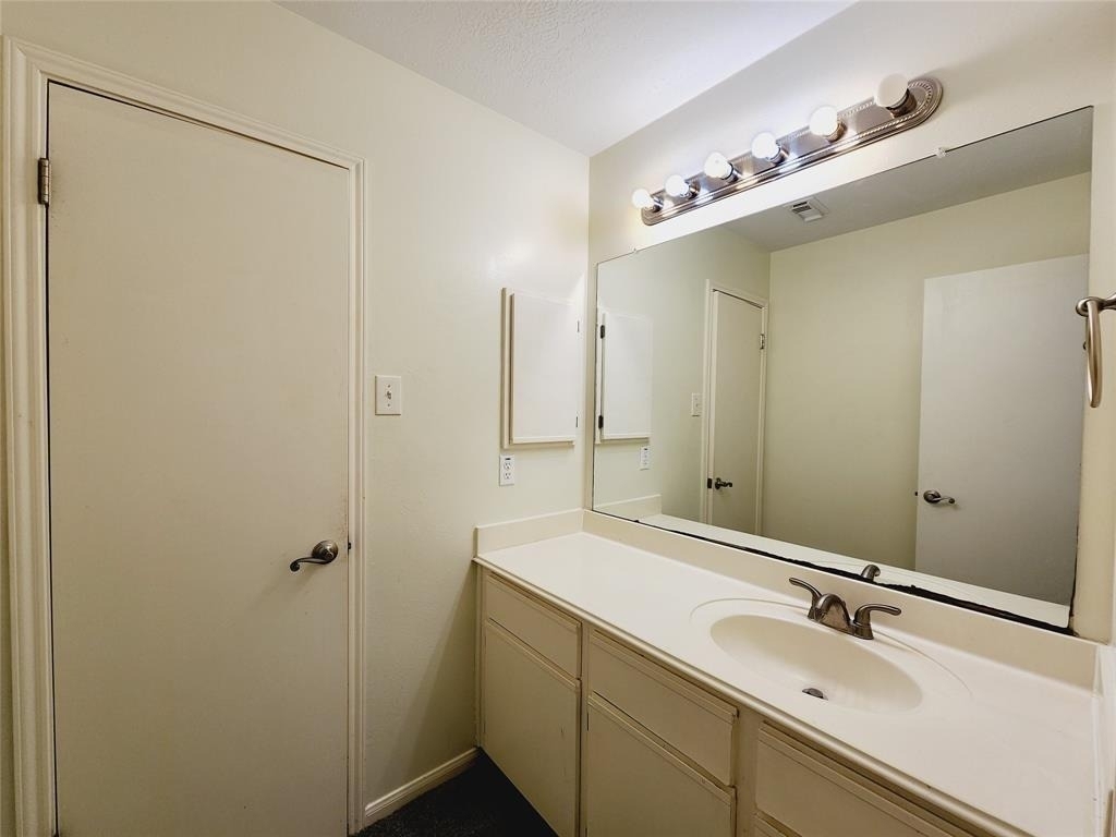 3115 Astor Court - Photo 15