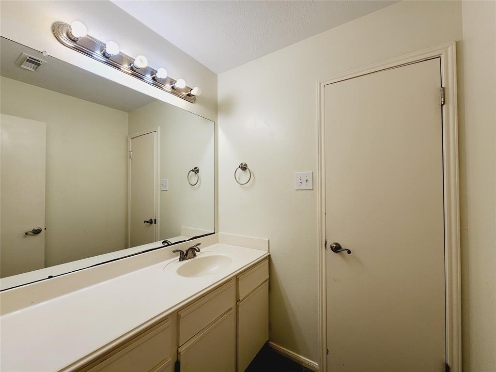 3115 Astor Court - Photo 14