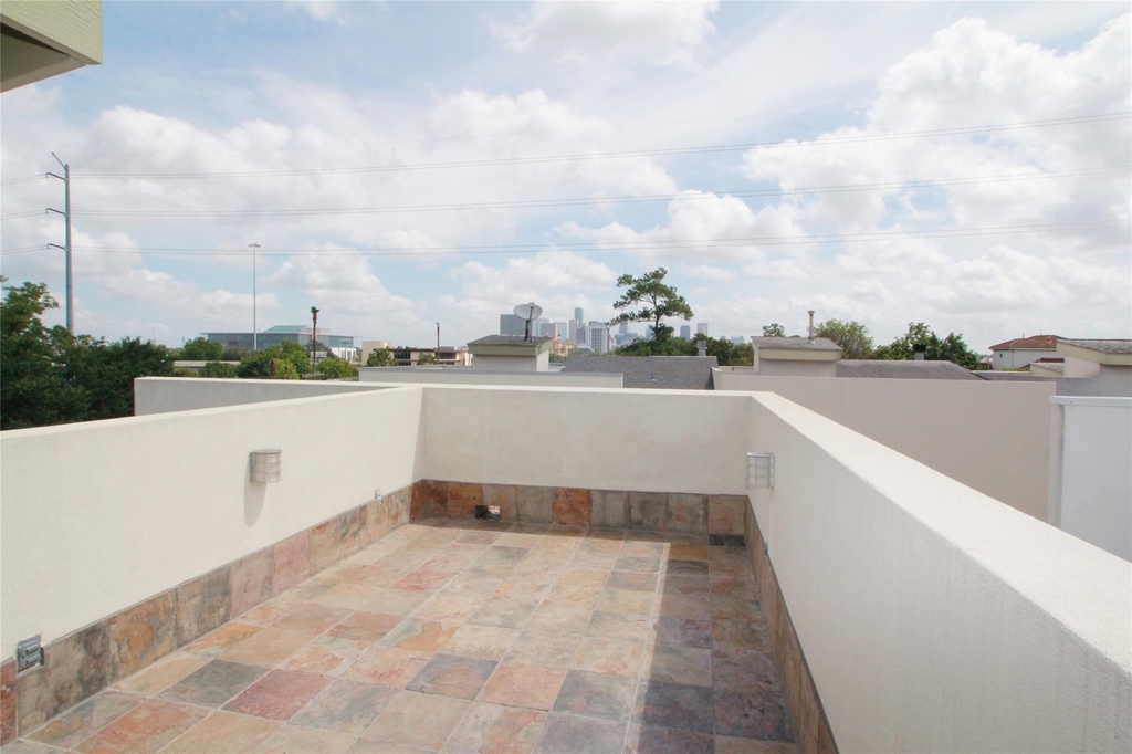 4701 Caroline Street - Photo 34