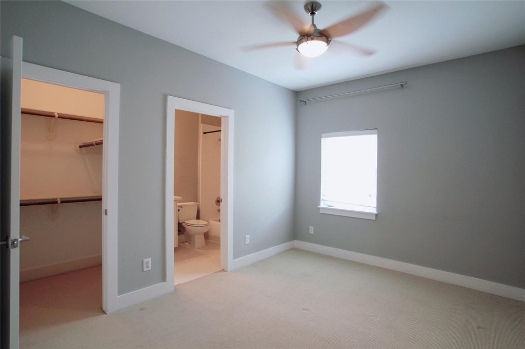 4701 Caroline Street - Photo 25