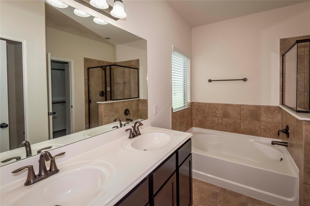 5503 Casa Mila Drive - Photo 6