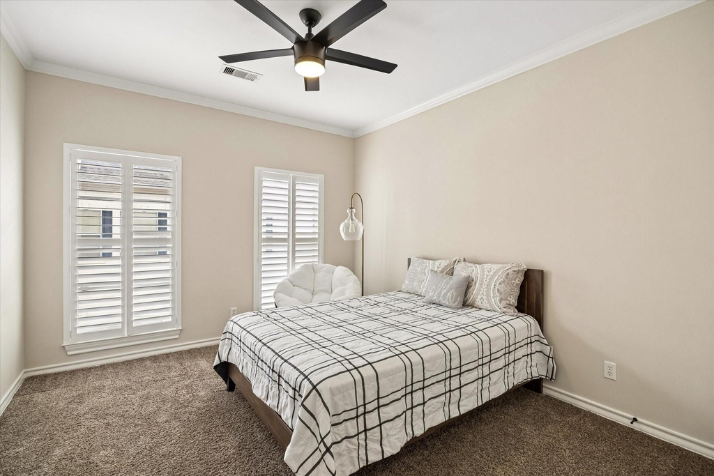1933 Woodbury Street - Photo 29