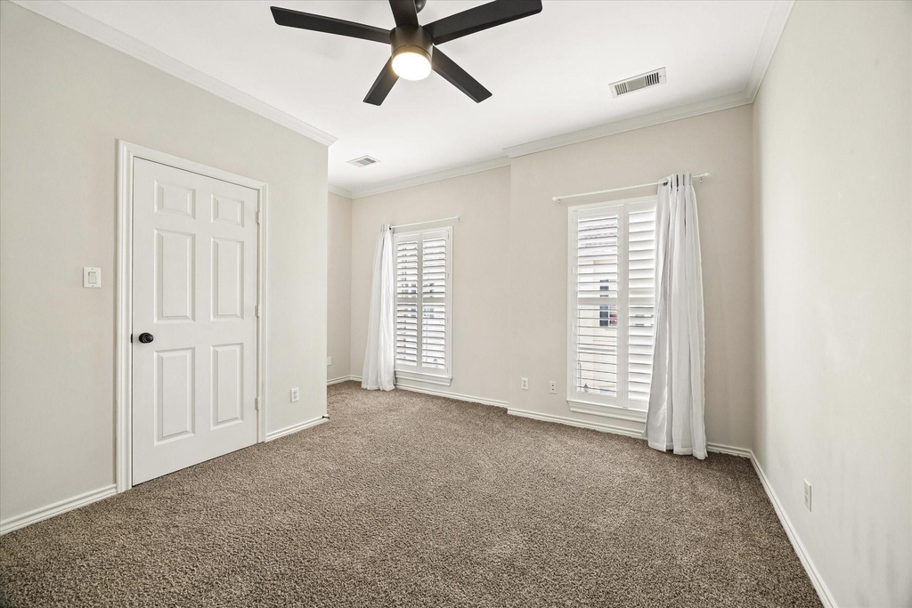 1933 Woodbury Street - Photo 35