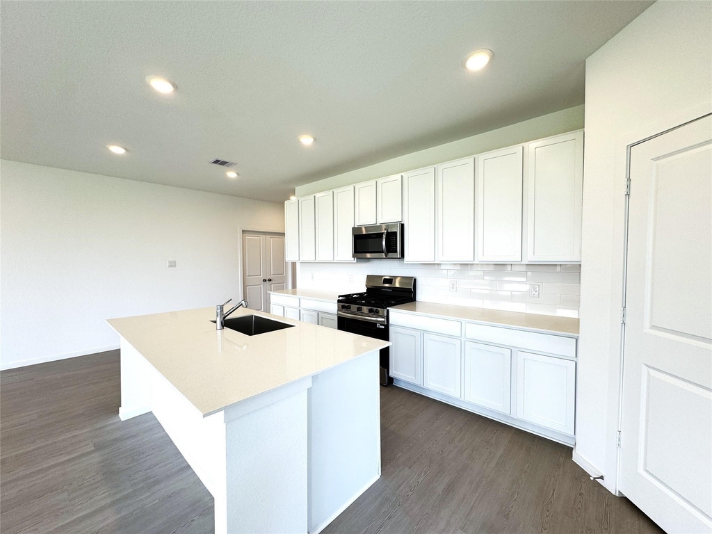 6815 Harvest Wheat Lane - Photo 17