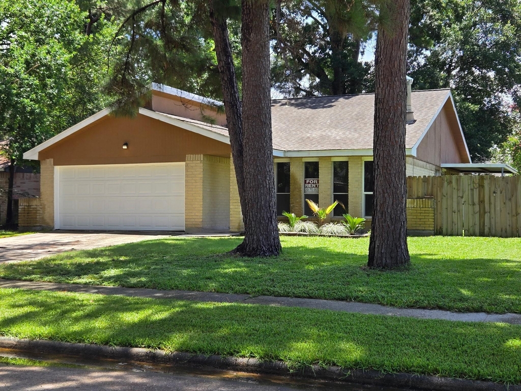 7026 Foxfield Lane - Photo 1