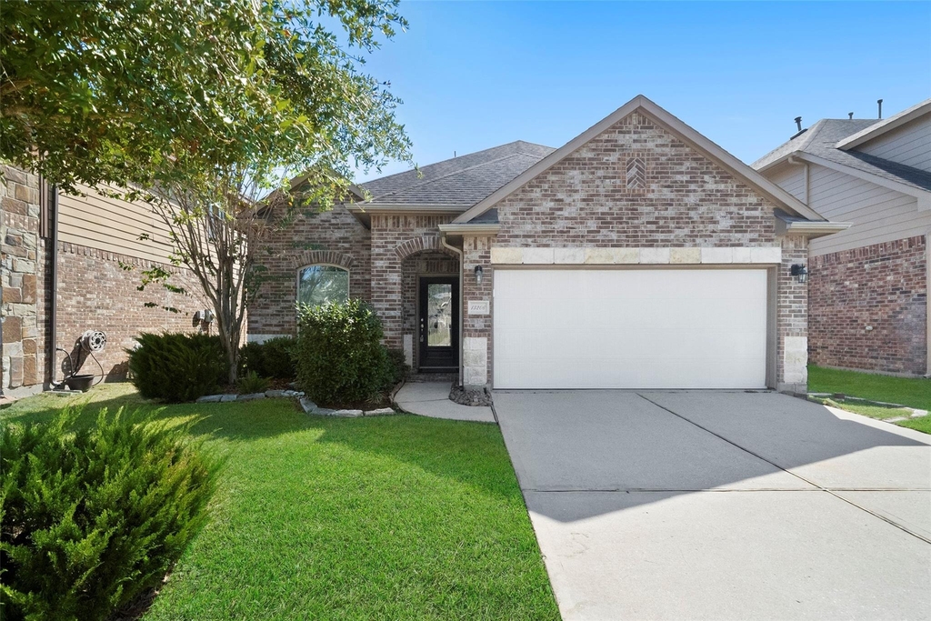 13206 Clover Creek Point Lane - Photo 0