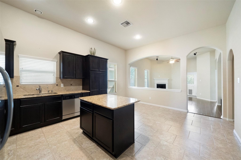 13206 Clover Creek Point Lane - Photo 5