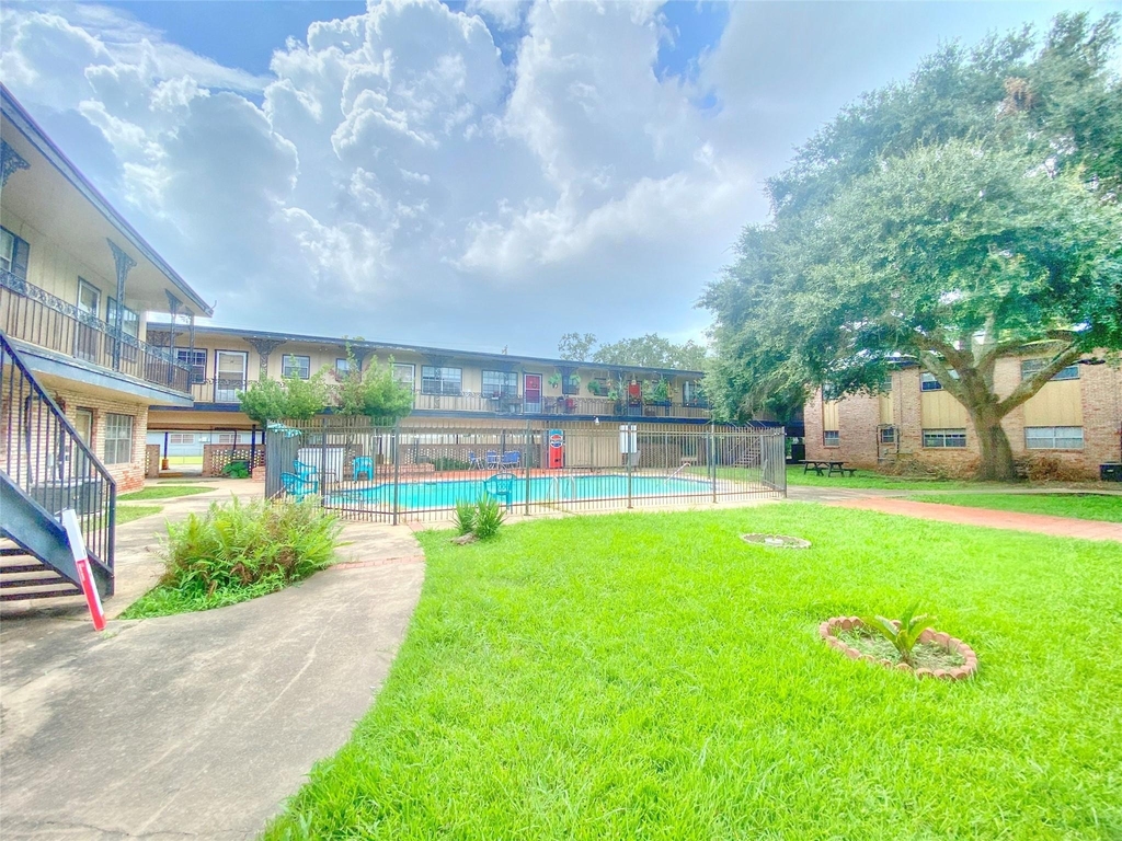 2400 5th Street - Photo 0