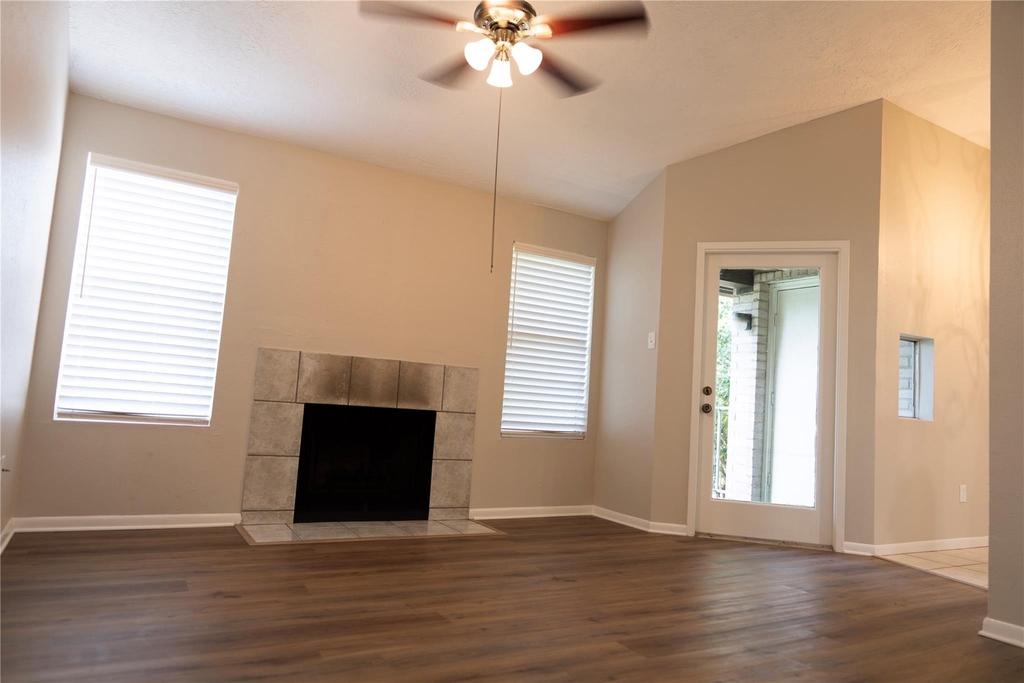 2021 Spenwick Drive - Photo 0