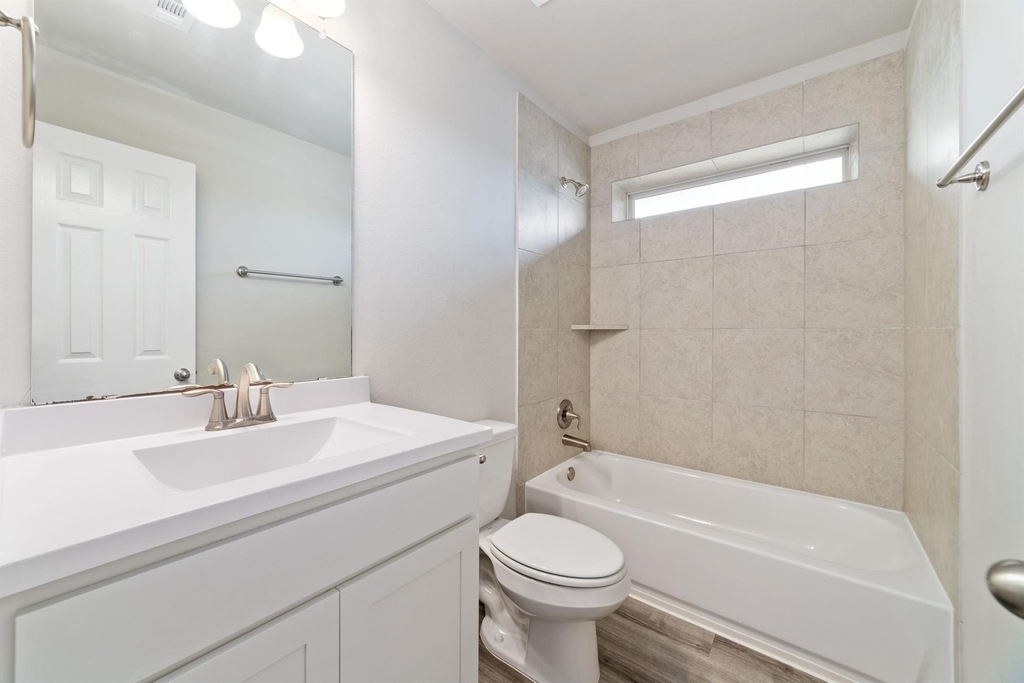 12923 Crombie Drive Drive - Photo 14